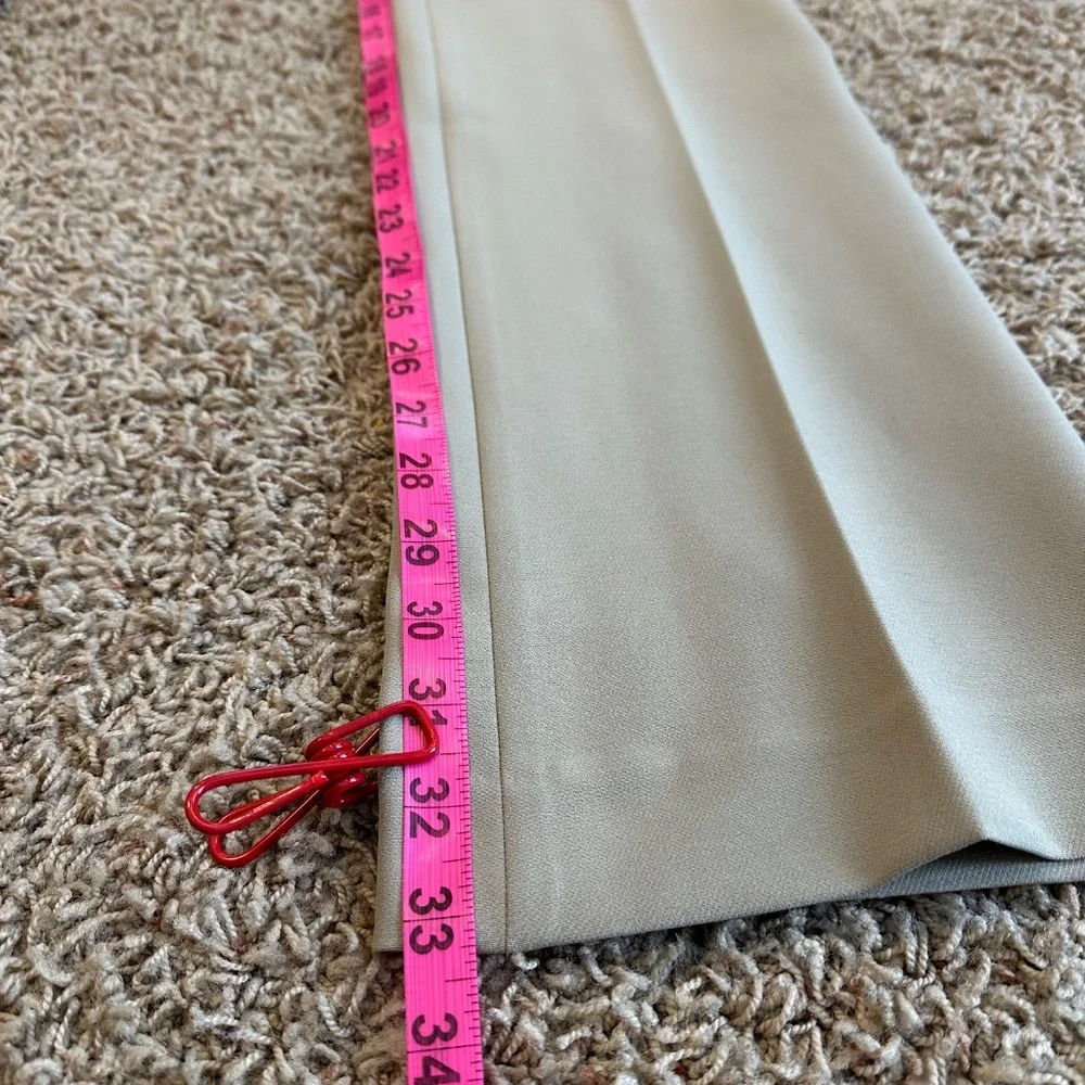 NWT Express Beige/Taupe Mid Rise Boot Supersoft Twill Pant - 4R - Picture 9 of 16